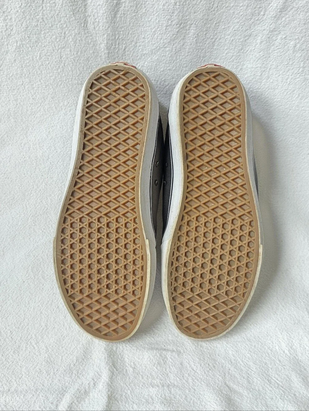 Vans PRO Men's Chukka Low Sneakers Size 9.5